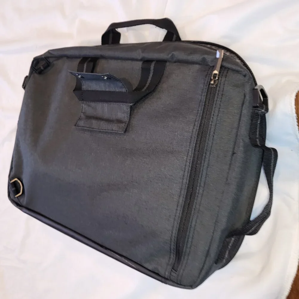 Soho New York Duane Hybrid Briefcase Backpack NO CROSSBODY STRAP